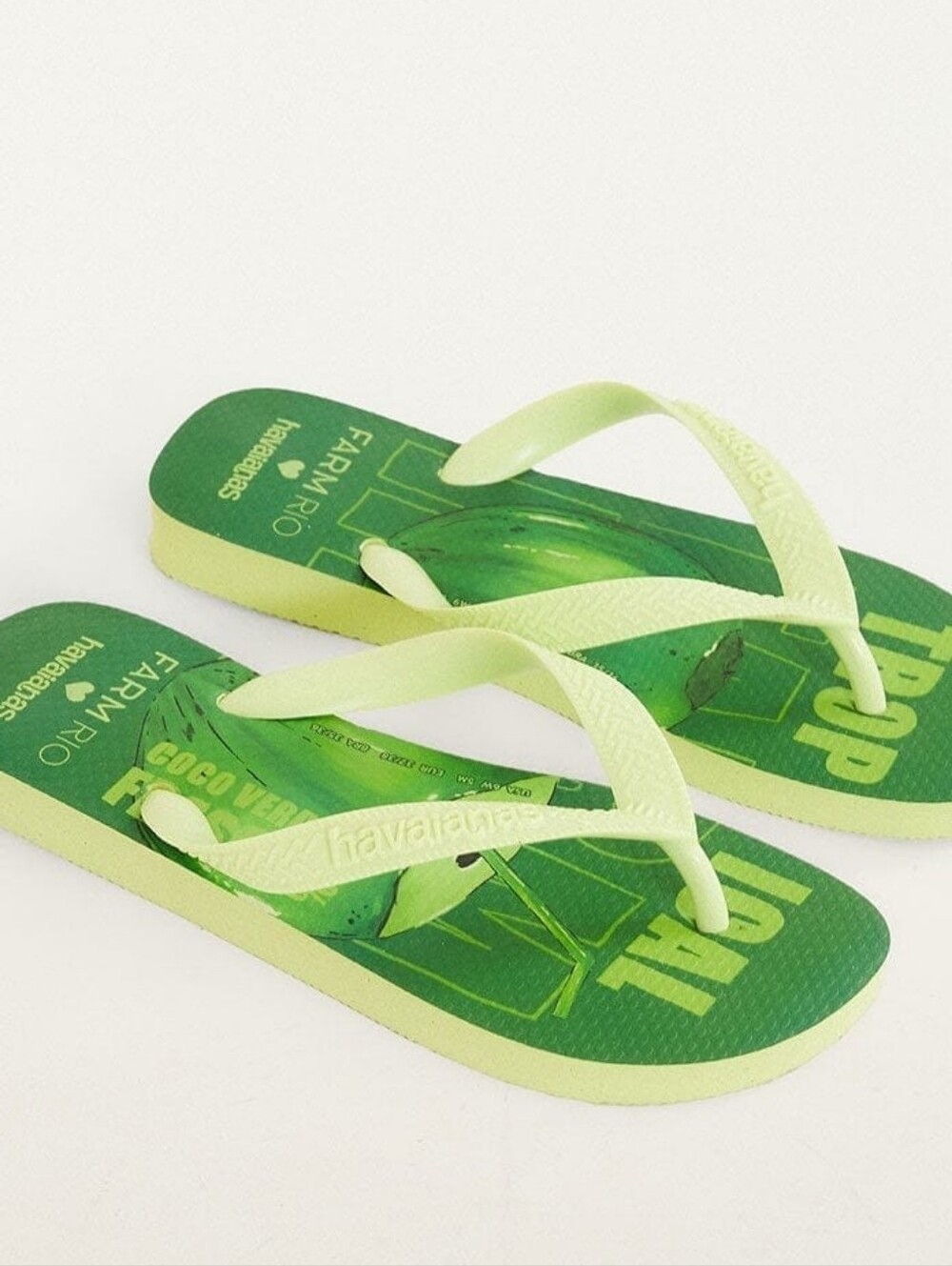 Havaianas Tropical Coconut Flip-Flop Sandals
